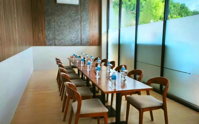 Khas Palu Hotel