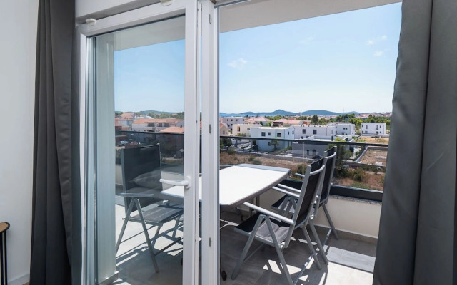 Apartments Lenolu