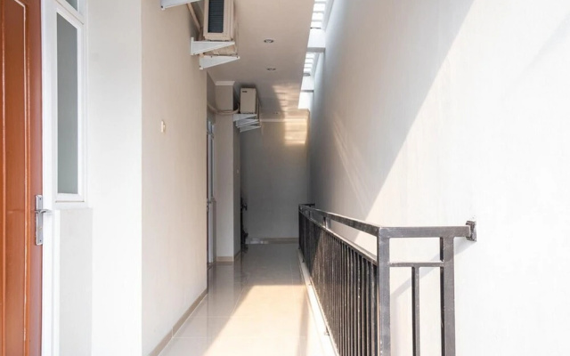 RedDoorz near Bandara City Mall Tangerang