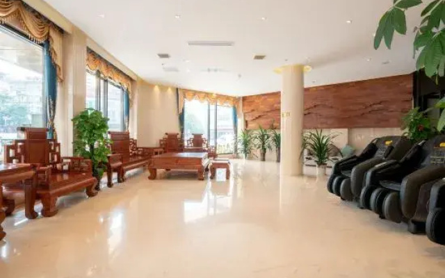 Boman Hotel (Guigang High-speed Railway Station & Wanda Plaza Branch)