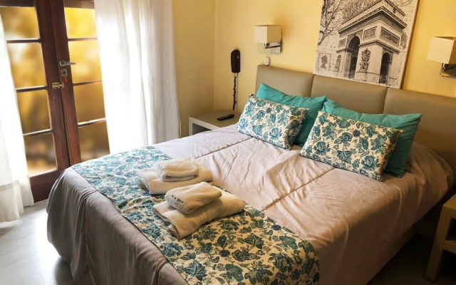 Hotel Edith