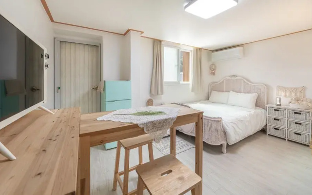 Gapyeong Noksu Valley Pet Group Pension