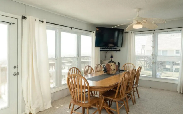 American Dream by Oak Island Accommodations