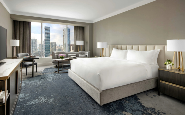 The Ritz-Carlton, Toronto