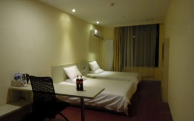 GreenTree Inn Yunnan Lijiang Qixing Street Express Hotel