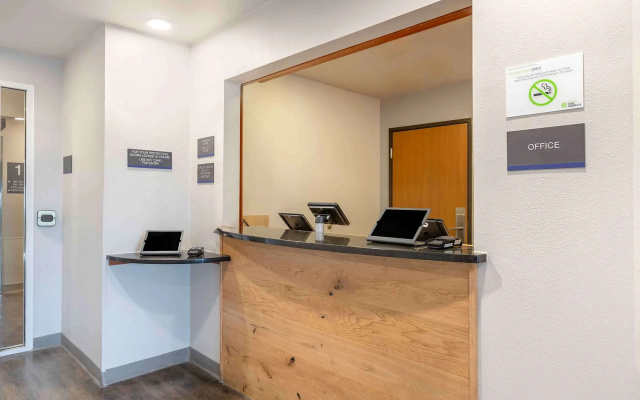 Extended Stay America Select Suites - Omaha - Southwest