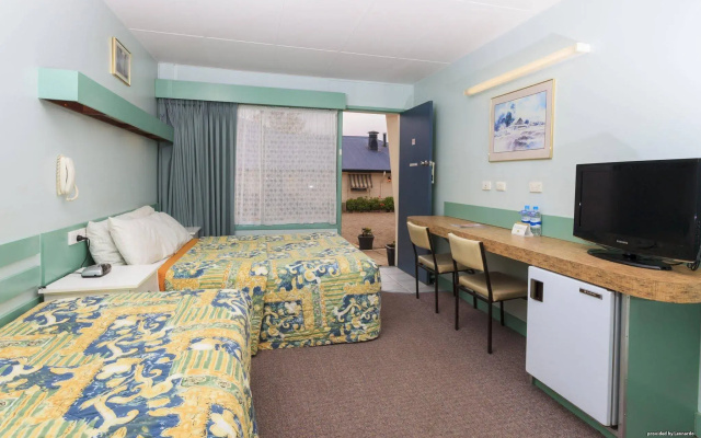 Tumut Farrington Motel