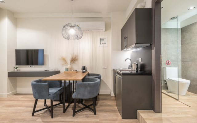 Aeiphoria Suites & Rooms - Athens