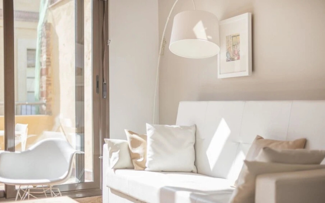 Duplex Arts Apartment A TVL 28-A