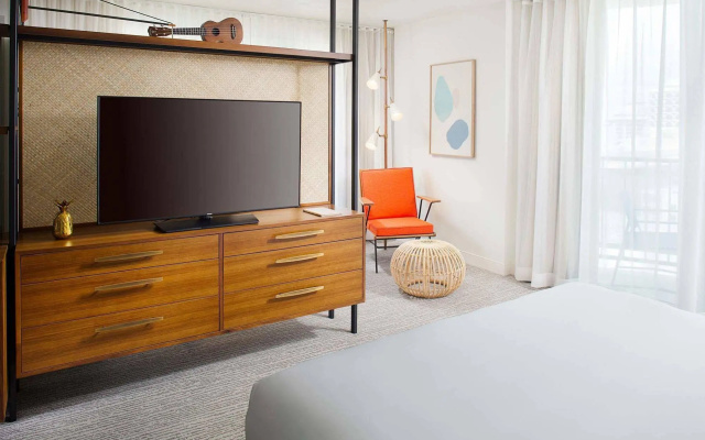 The Laylow Waikiki, Autograph Collection