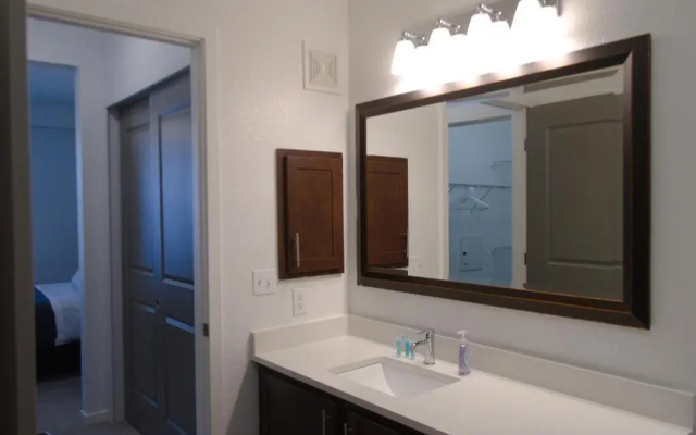 South River Apartments 30 Day Stays