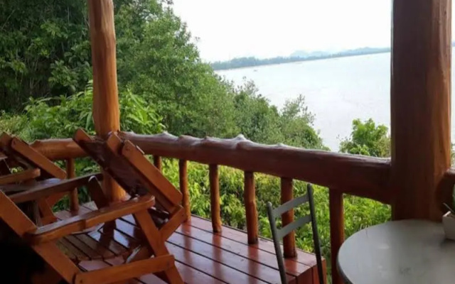 Esmeralda View Resort (SHA Plus+)