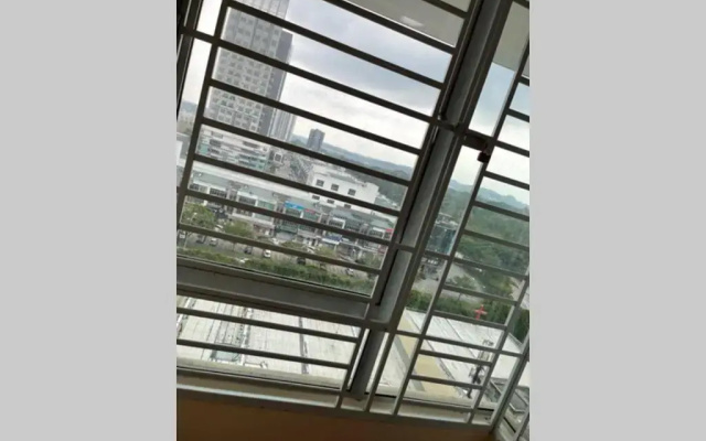 Baojuwu@2 Bedrooms Akademik Suites Austin Height