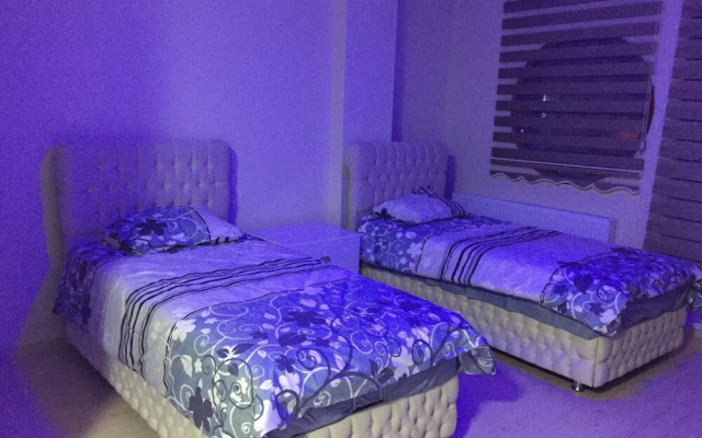 Royal Ozcelik Otel