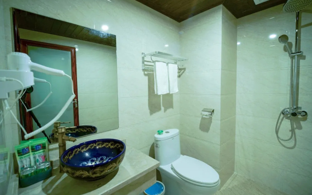 Floral Hotel · Zhangjiajie in the spring hotel (Wulingyuan National Forest Park store)