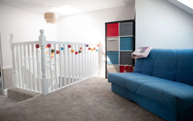 Beautiful 3 Bedroom House in Bishopston
