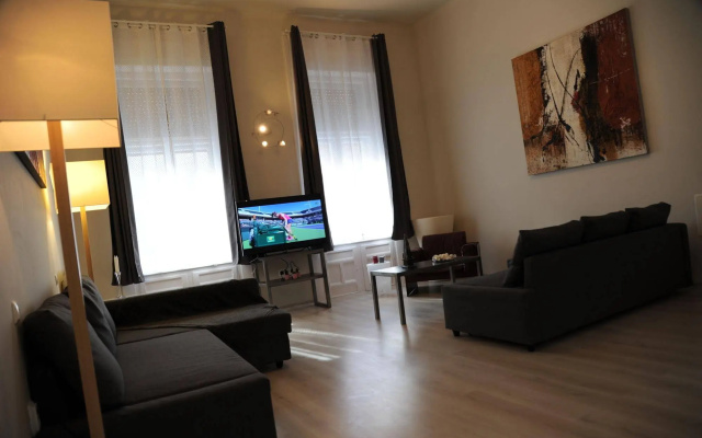 Budapest Easy Flats- Operetta Lux Apartment