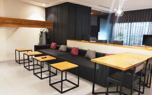 Roppongi Motel