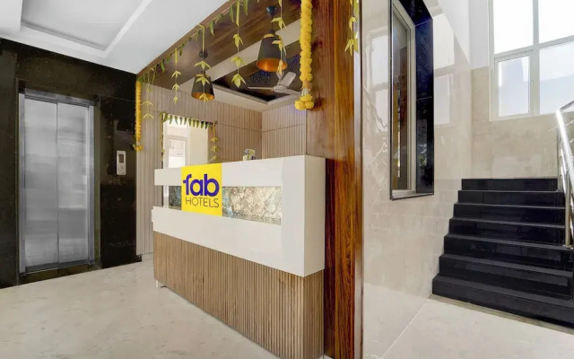 Fabhotel Kayal Plaza