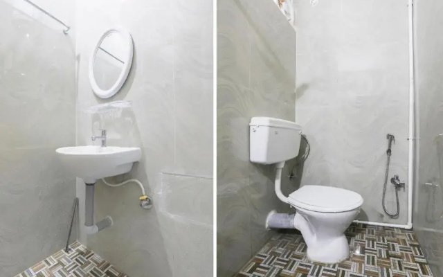 Vedanta Hotel by OYO Rooms