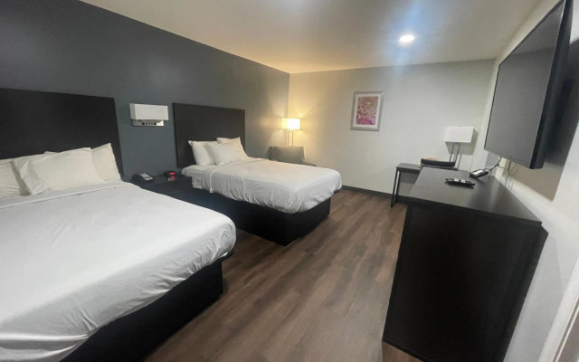 Motel 6 Norfolk, VA – East Little Creek