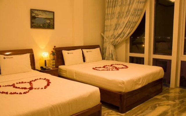 Dong Nam Hotel
