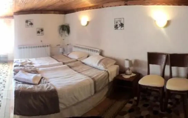 Guest House Detelina