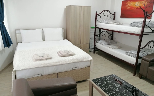 Galata Waterfall Apartment