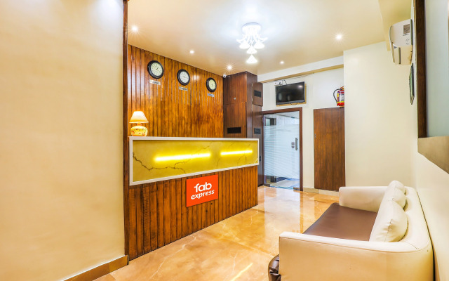 FabExpress Liwa International Andheri East