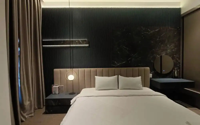 Luxstay The Berkley in Ho Chi Minh City