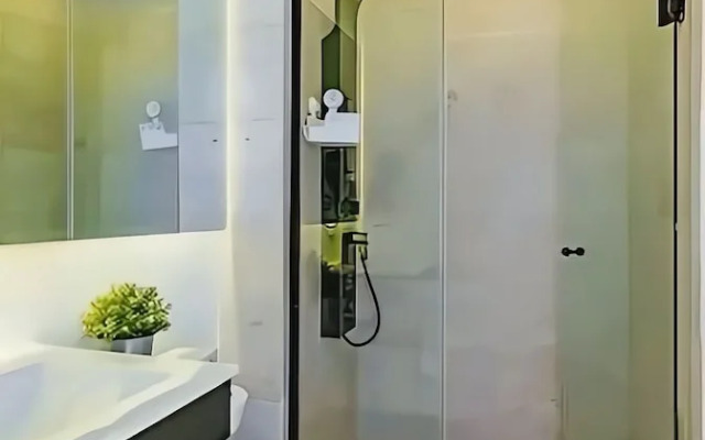 Ground-floor Apartment
