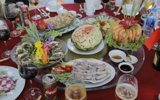 Bai Lu Resort