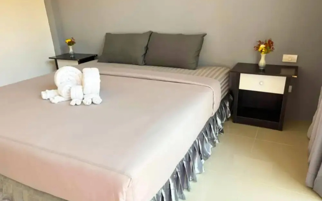 3 Tigers Resort & Hostel