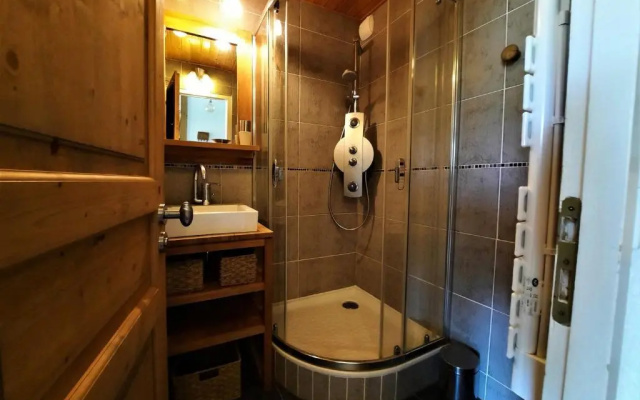 Appartement Les Menuires, 2 pièces, 5 personnes - FR-1-452-93