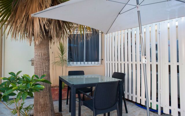 Отель Geula Suites Тель-Авив вид на фасад