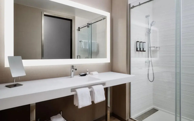 AC Hotel by Marriott Dayton