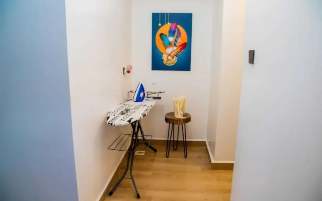 AZANIAHOMES