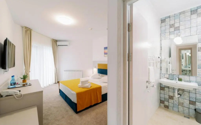 Novus Hotel