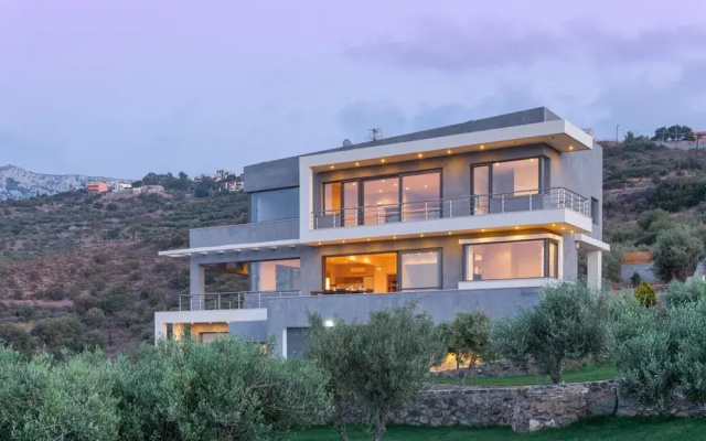 Villa Isidora - Stunning Stylish 3-bedroom Villa