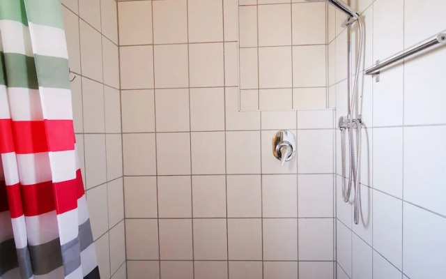 Ulm 2-room Apartment Near University & City Centre