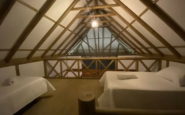 Jenené Lodge