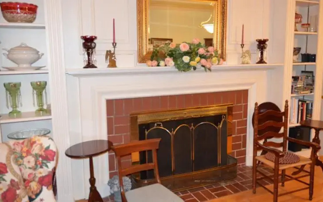 East Hills Bed and Breakfast