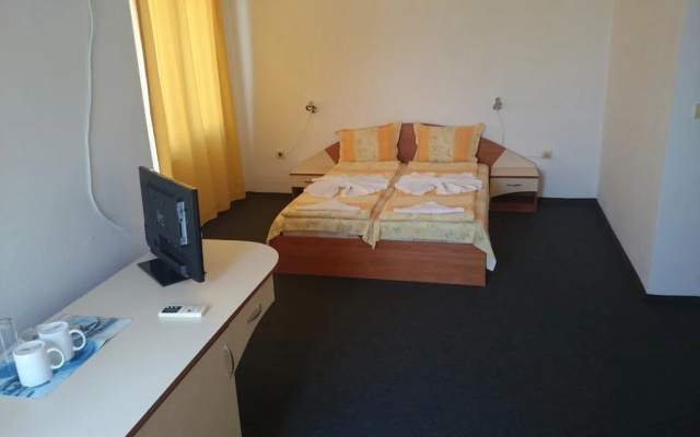 Family Hotel Danailov