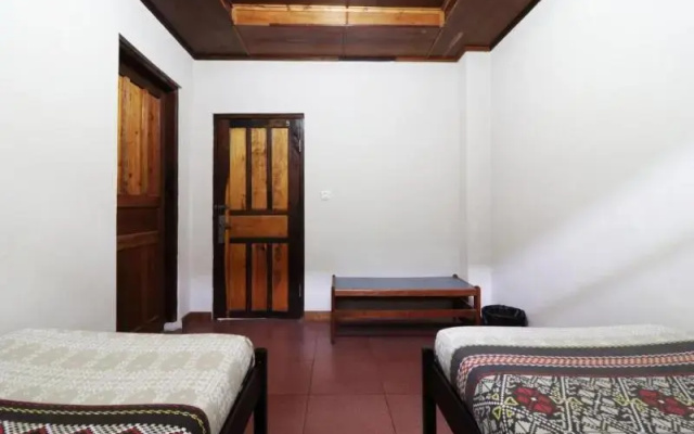 Bagus Bay Guest House by ZUZU