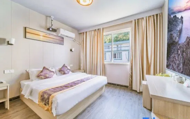 Xiangshan Shipu New Sunshine Hotel