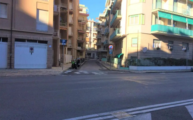 Trilocale Ristrutturato a 200m Dal Mare:Vinci246