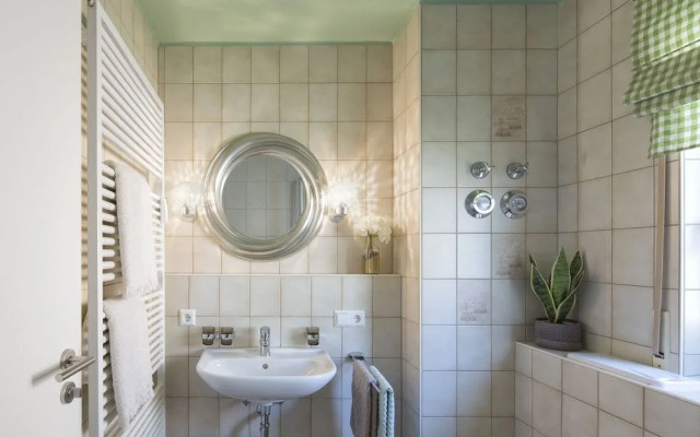 Abnoba Mons Design Apartment