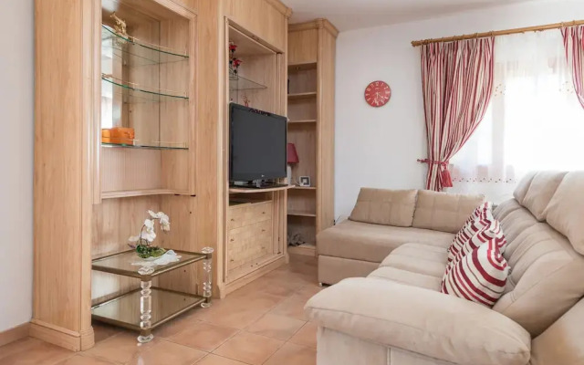 Solluna in Mallorca With 4 Bedrooms and 3 Bathrooms