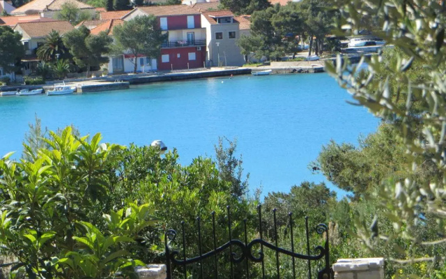 Holiday Home Artina 1