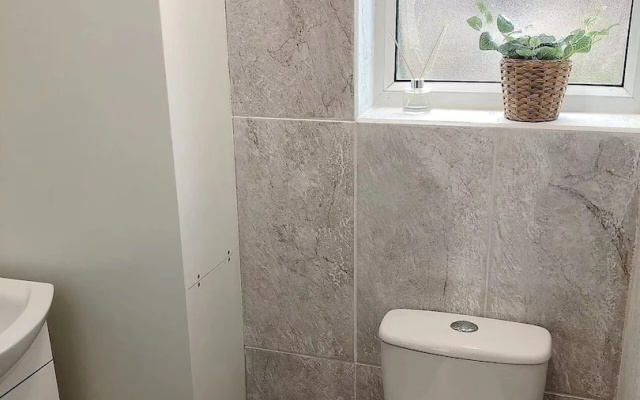 Modern 3 bedrooms house with 6 guests